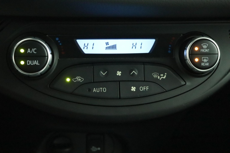 Toyota Yaris - 1.5 Hybrid Active 7