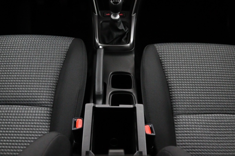 Suzuki S-Cross - 1.4 Boosterjet Select Smart Hybrid 31