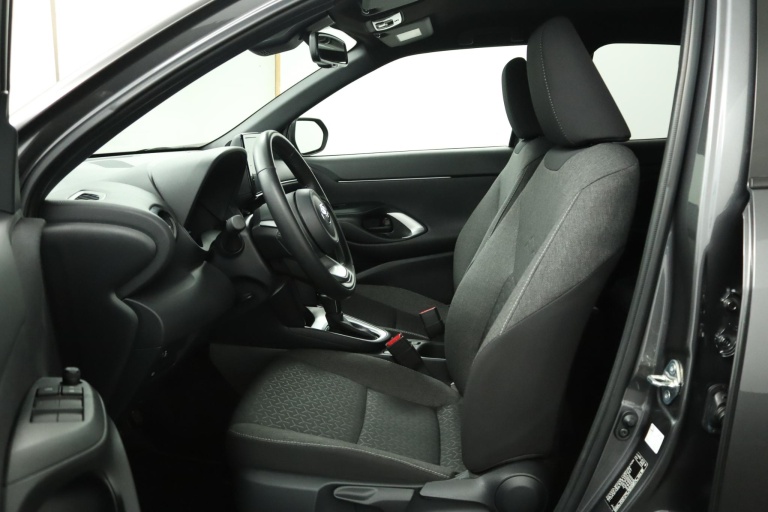 Toyota Yaris Cross - 1.5 Hybrid Dynamic 17