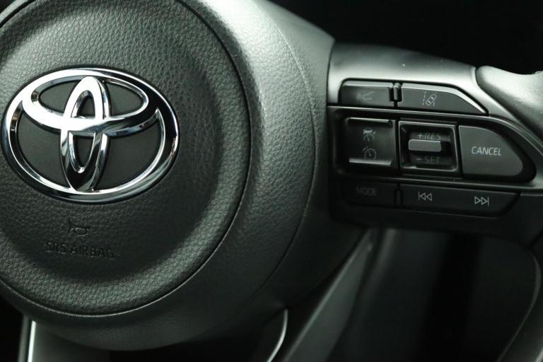 Toyota Yaris Cross - 1.5 Hybrid Dynamic 21