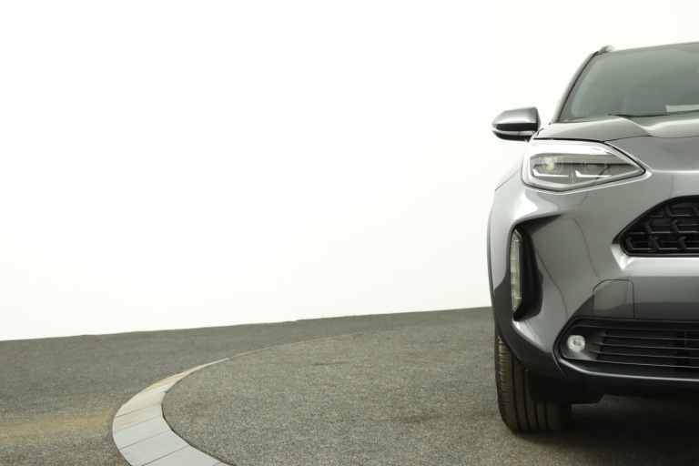 Toyota Yaris Cross - 1.5 Hybrid Dynamic 36