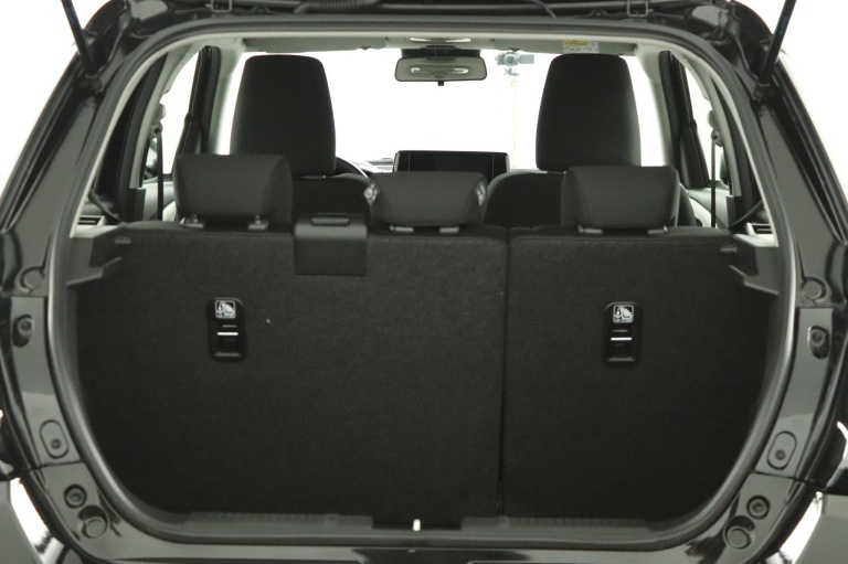 Suzuki Swift - 1.2 Comfort Smart Hybrid 24