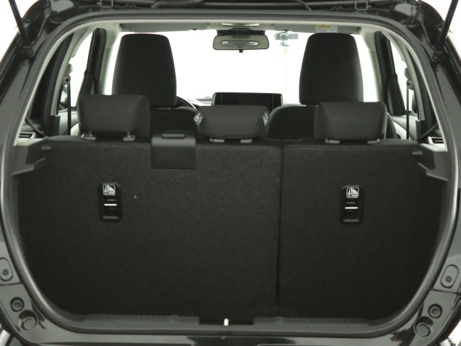 Suzuki Swift - 1.2 Comfort Smart Hybrid