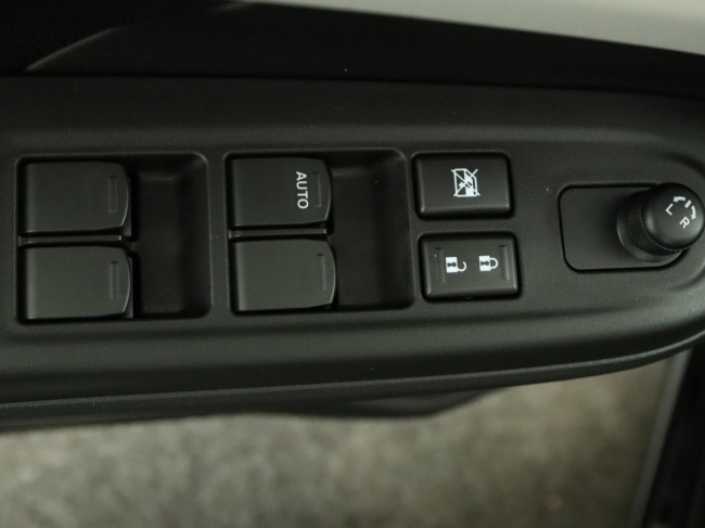 Suzuki Swift - 1.2 Comfort Smart Hybrid