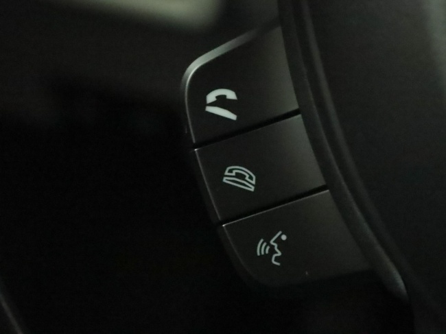 Suzuki Swift - 1.2 Comfort Smart Hybrid