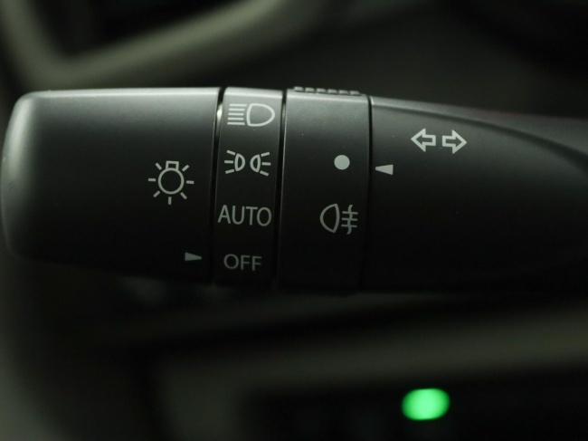 Suzuki Swift - 1.2 Comfort Smart Hybrid