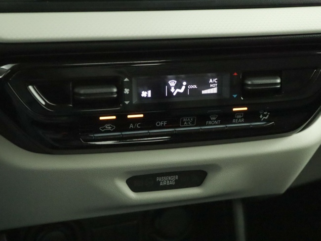 Suzuki Swift - 1.2 Comfort Smart Hybrid