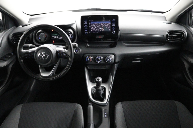 Toyota Yaris - 1.5 VVT-i First Edition 4