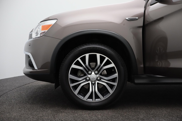 Mitsubishi ASX - 1.6 Cleartec Connect Pro 17