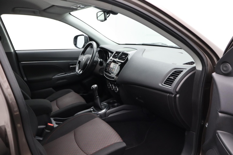 Mitsubishi ASX - 1.6 Cleartec Connect Pro 28