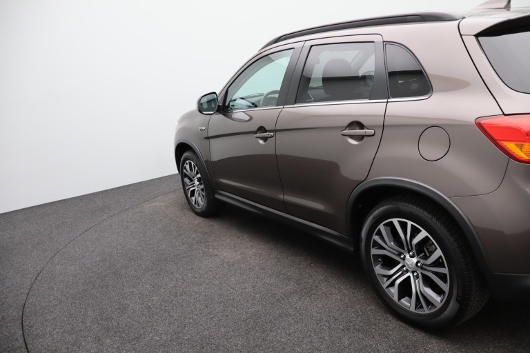 Mitsubishi ASX - 1.6 Cleartec Connect Pro 33