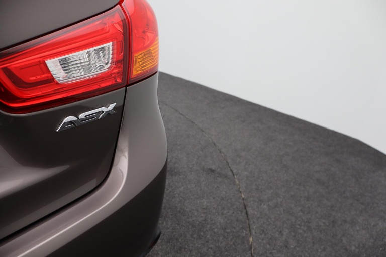 Mitsubishi ASX - 1.6 Cleartec Connect Pro 36