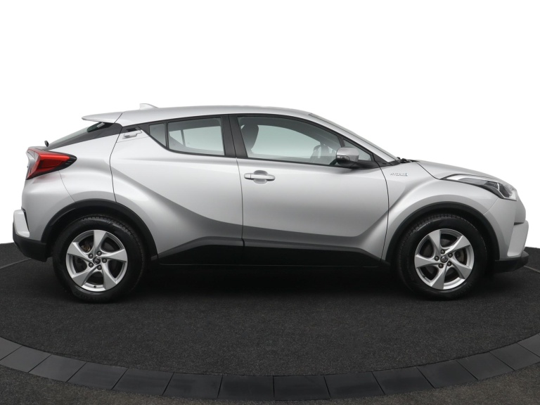 Toyota C-HR - 1.8 Hybrid Dynamic 13