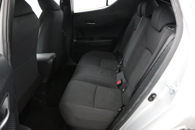 Toyota C-HR - 1.8 Hybrid Dynamic 18