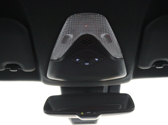 Toyota C-HR - 1.8 Hybrid Dynamic