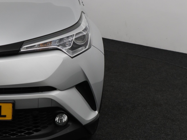 Toyota C-HR - 1.8 Hybrid Dynamic