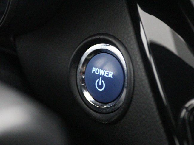 Toyota C-HR - 1.8 Hybrid Dynamic