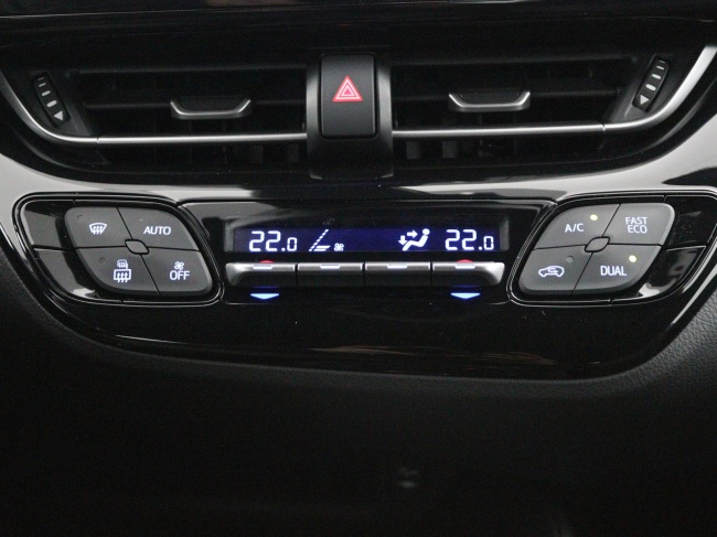 Toyota C-HR - 1.8 Hybrid Dynamic