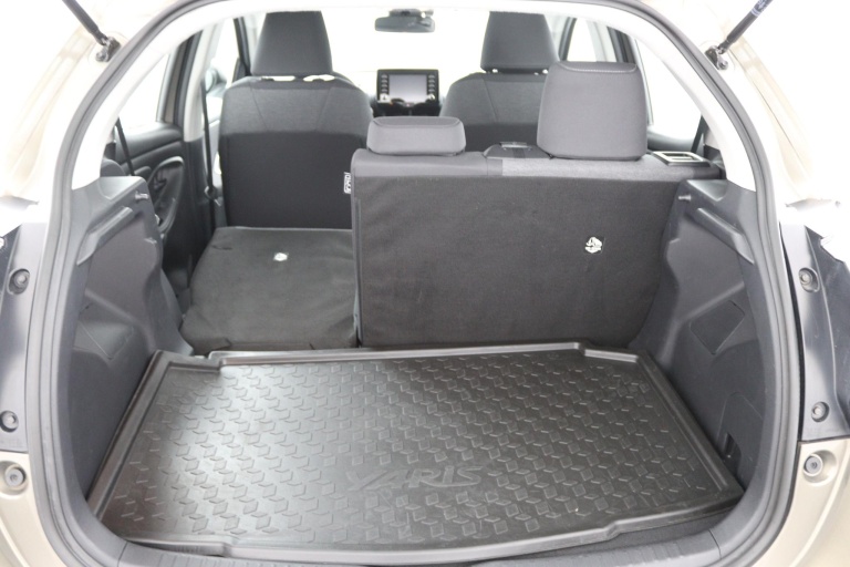 Toyota Yaris - 1.5 VVT-i Business Plus 24