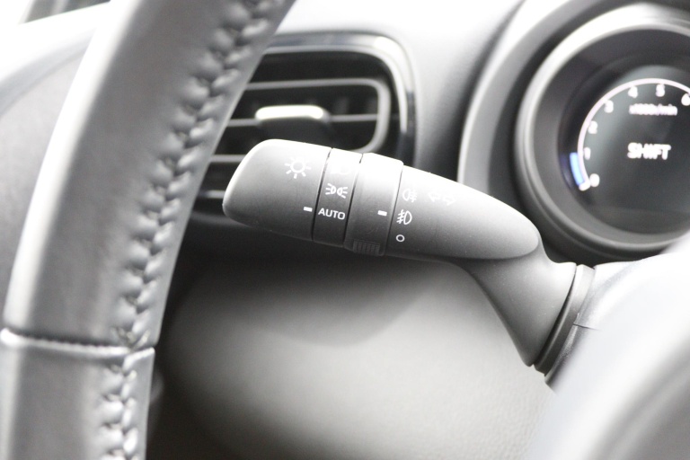 Toyota Yaris - 1.5 VVT-i Business Plus 30