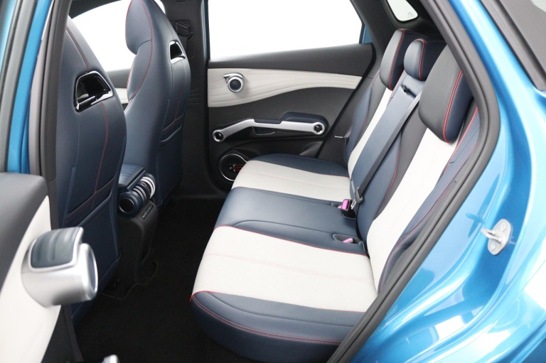 BYD ATTO 3 - Comfort 60 kWh 14