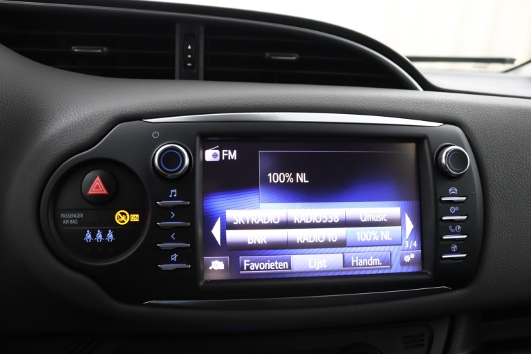 Toyota Yaris - 1.5 Hybrid Energy 15