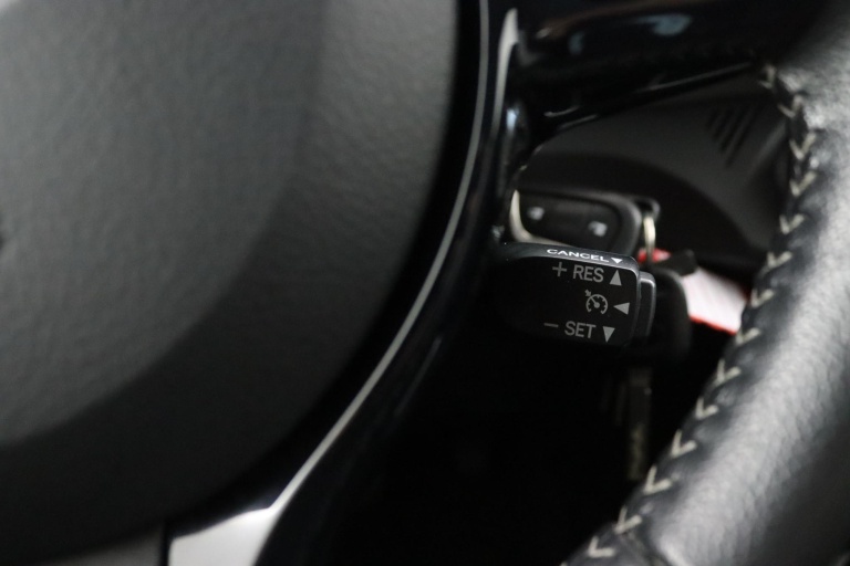 Toyota Yaris - 1.5 Hybrid Energy 19