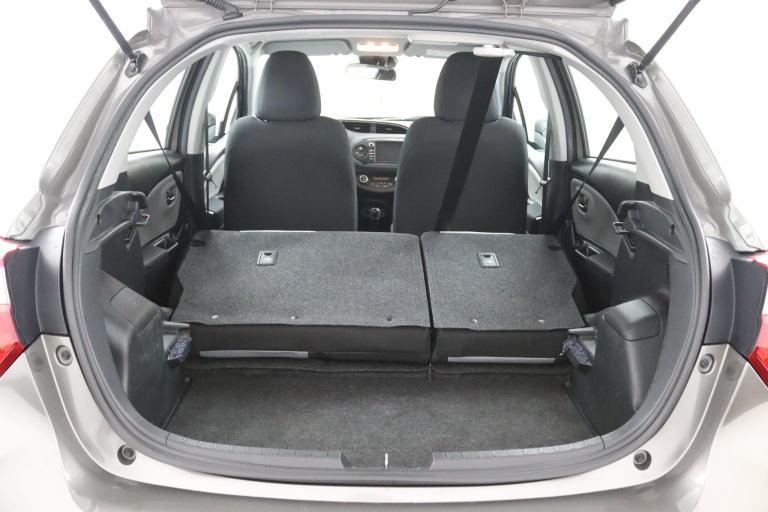 Toyota Yaris - 1.5 Hybrid Energy 31