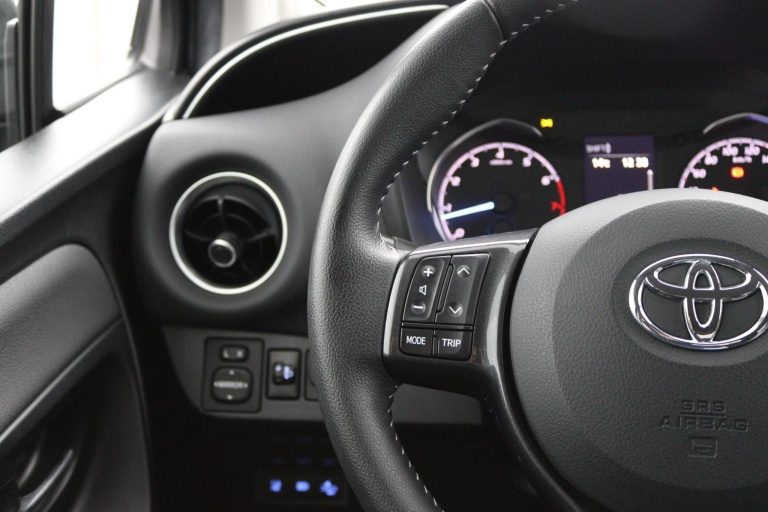 Toyota Yaris - 1.5 VVT-i Y20 19