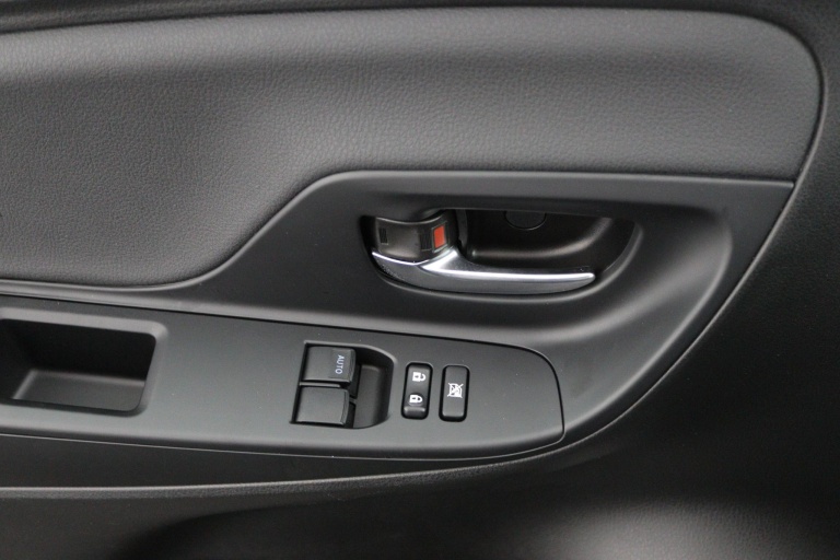 Toyota Yaris - 1.5 VVT-i Y20 28