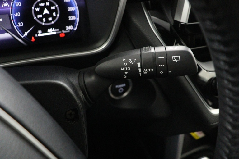 Toyota Corolla Cross - 2.0 High Power Hybrid First Edition 29