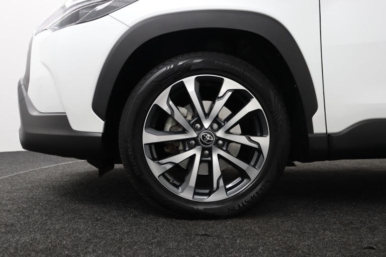 Toyota Corolla Cross - 2.0 High Power Hybrid First Edition 33
