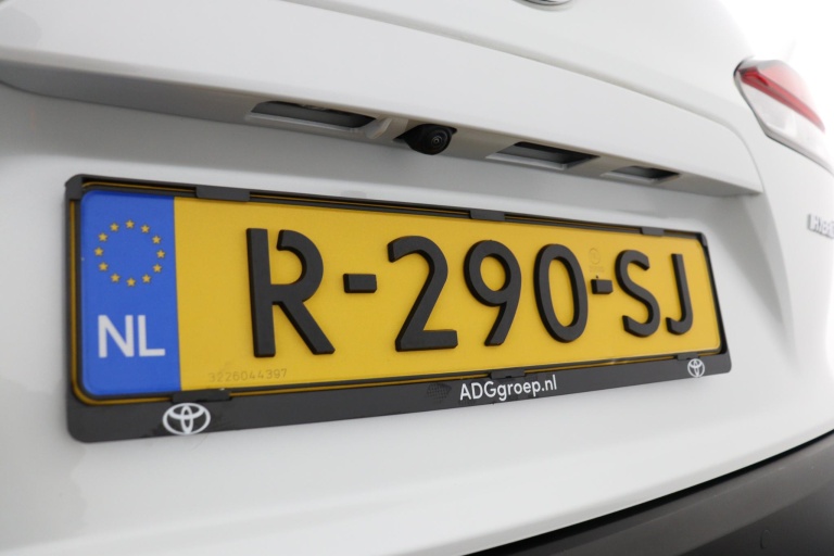 Toyota Corolla Cross - 2.0 High Power Hybrid First Edition 42