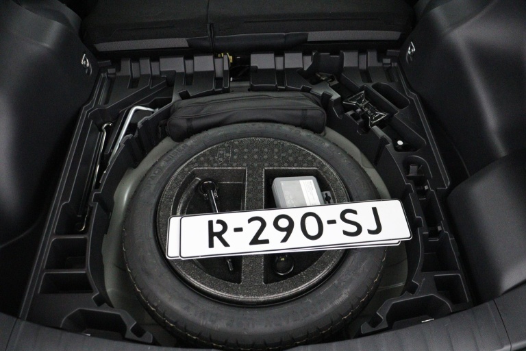 Toyota Corolla Cross - 2.0 High Power Hybrid First Edition 44