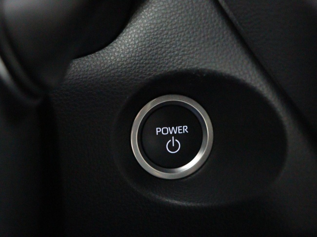 Toyota Corolla Cross - 2.0 High Power Hybrid First Edition