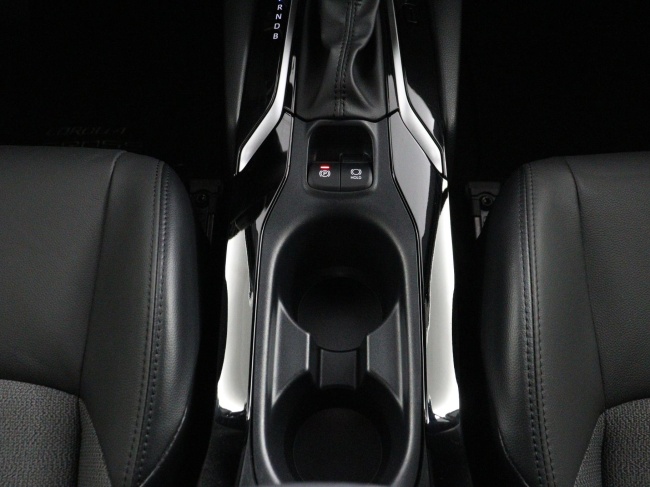 Toyota Corolla Cross - 2.0 High Power Hybrid First Edition