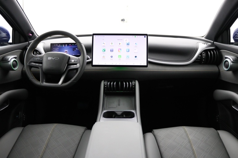 BYD ATTO 3 EVO - Design 74.8 kWh 4