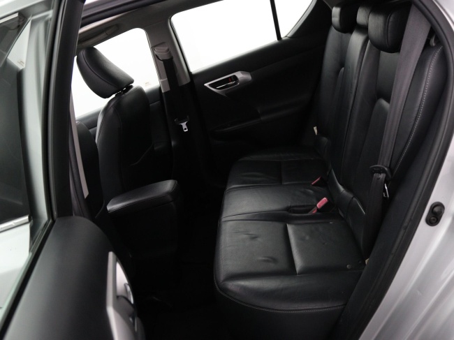 Lexus CT - 200h Luxury Line