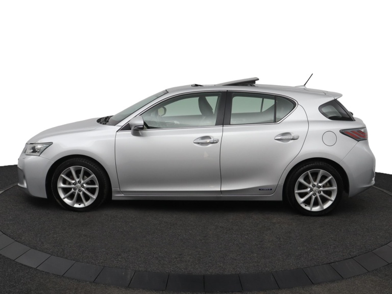 Lexus CT - 200h Luxury Line 3