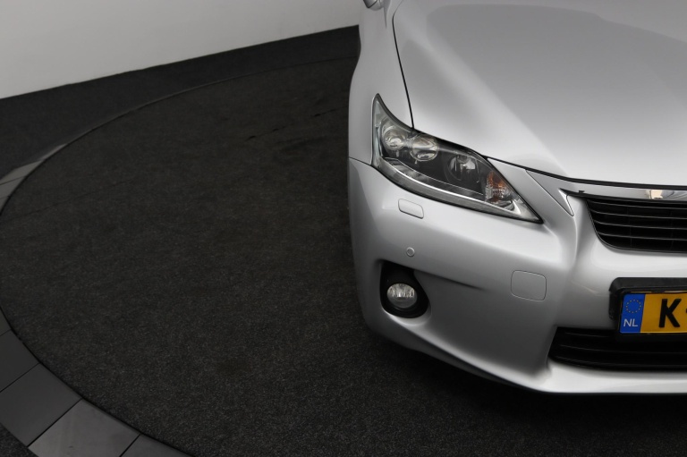 Lexus CT - 200h Luxury Line 34