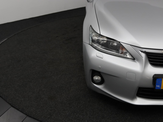 Lexus CT - 200h Luxury Line