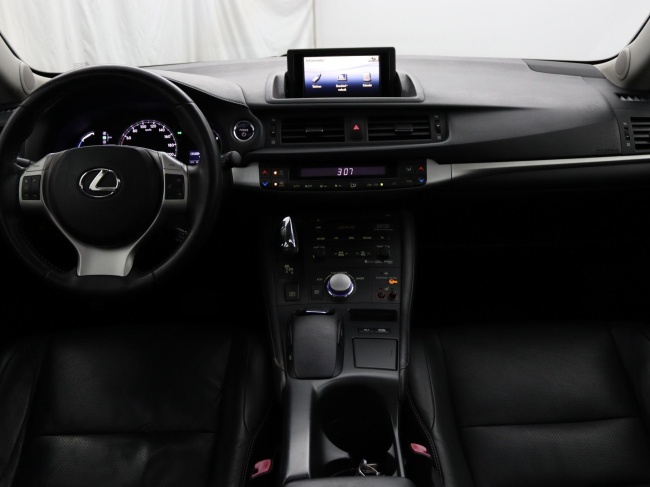 Lexus CT - 200h Luxury Line