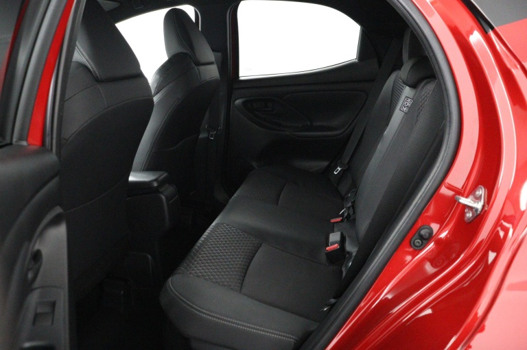 Toyota Yaris - 1.5 Hybrid Launch Edition 18