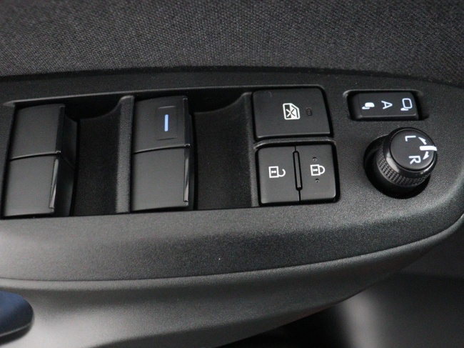 Toyota Yaris - 1.5 Hybrid Launch Edition