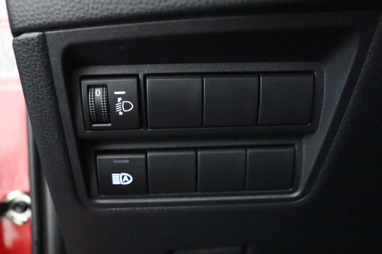 Toyota Yaris - 1.5 Hybrid Launch Edition 31