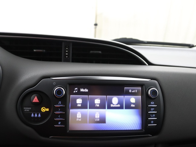 Toyota Yaris - 1.5 Hybrid Active Navigatiesysteem