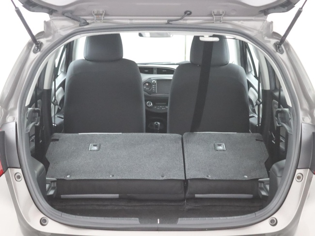 Toyota Yaris - 1.5 Hybrid Active Navigatiesysteem