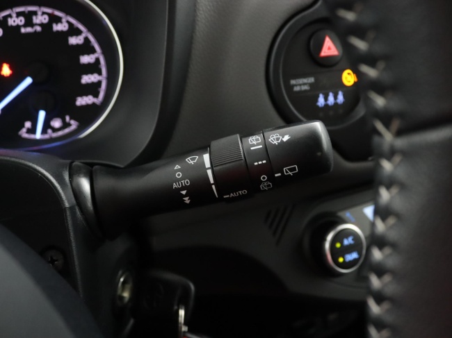 Toyota Yaris - 1.5 Hybrid Active Navigatiesysteem