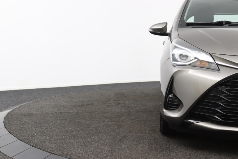 Toyota Yaris - 1.5 Hybrid Active Navigatiesysteem 33