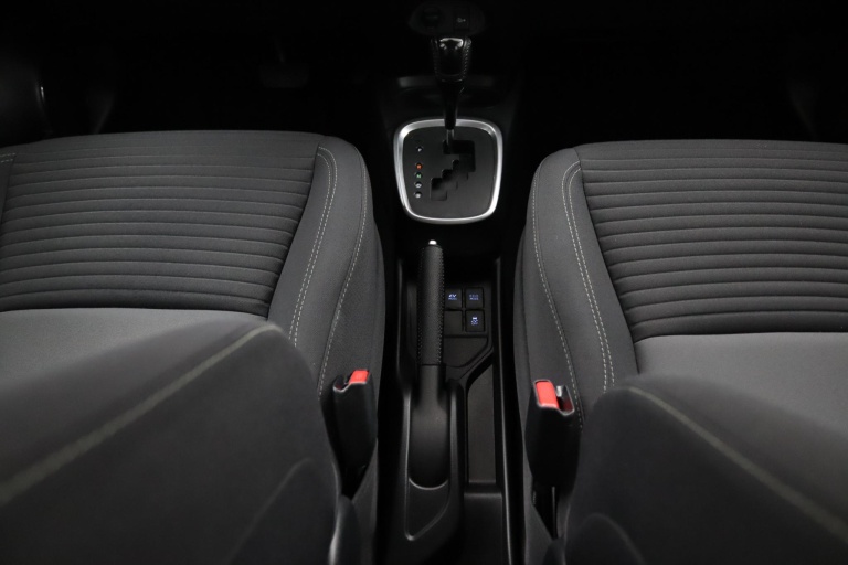 Toyota Yaris - 1.5 Hybrid Active Navigatiesysteem 38